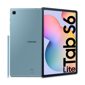 Tablette Samsung Galaxy Tab S6 Lite bleue avec écran coloré et stylet à l'arrière, exposée en boutique informatique.