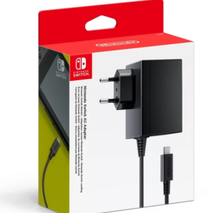 Adaptateur secteur Nintendo Switch USB-C noir avec prise européenne en boîte rouge et blanche, logo Nintendo visible.